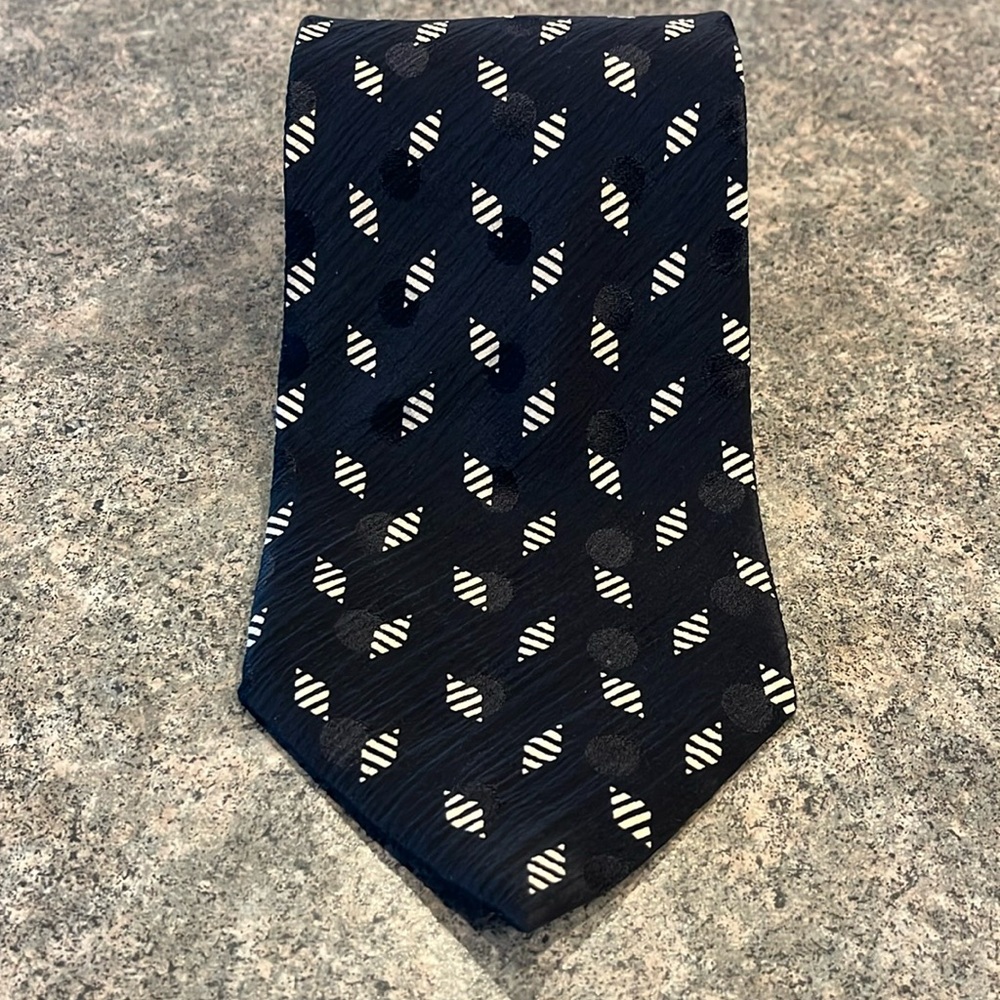 Woodward Vintage Tie